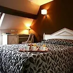 Hotell Eugenie Paris