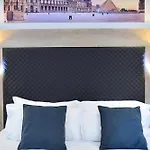 Eugenie 3* Париж